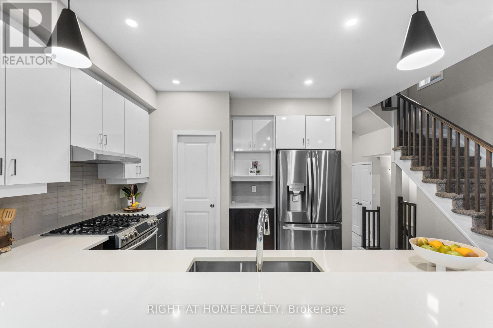35 Plank Street, Ottawa, Ontario  K2V 0M4 - Photo 13 - X13190272