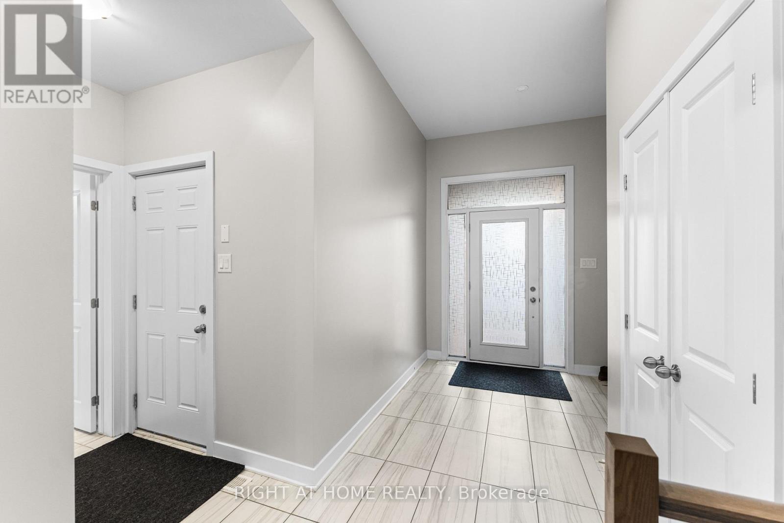 35 Plank Street, Ottawa, Ontario  K2V 0M4 - Photo 9 - X13190272