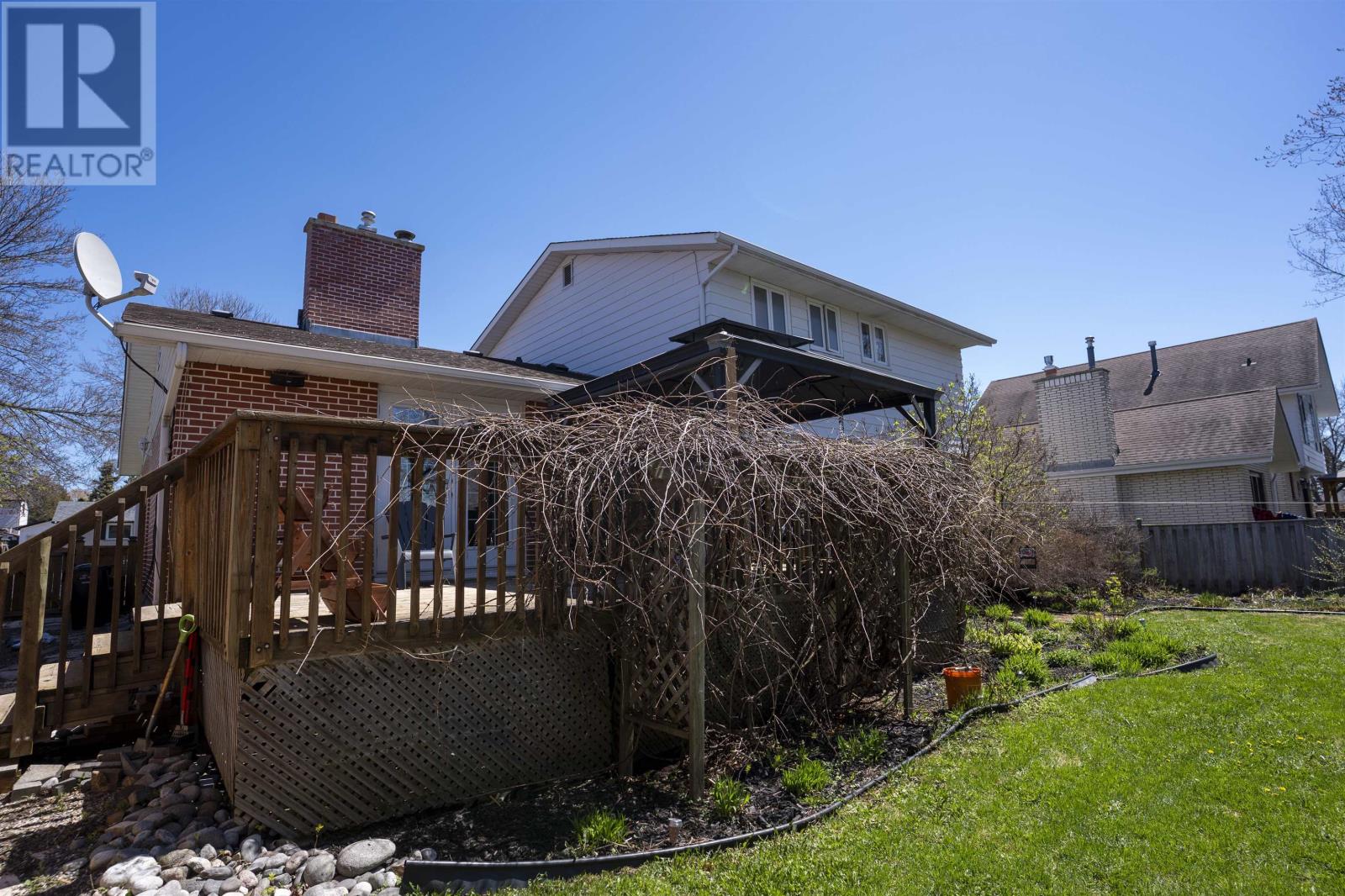 415 Chelsea Cres, Thunder Bay, Ontario  P7B 5P8 - Photo 41 - TB2601219