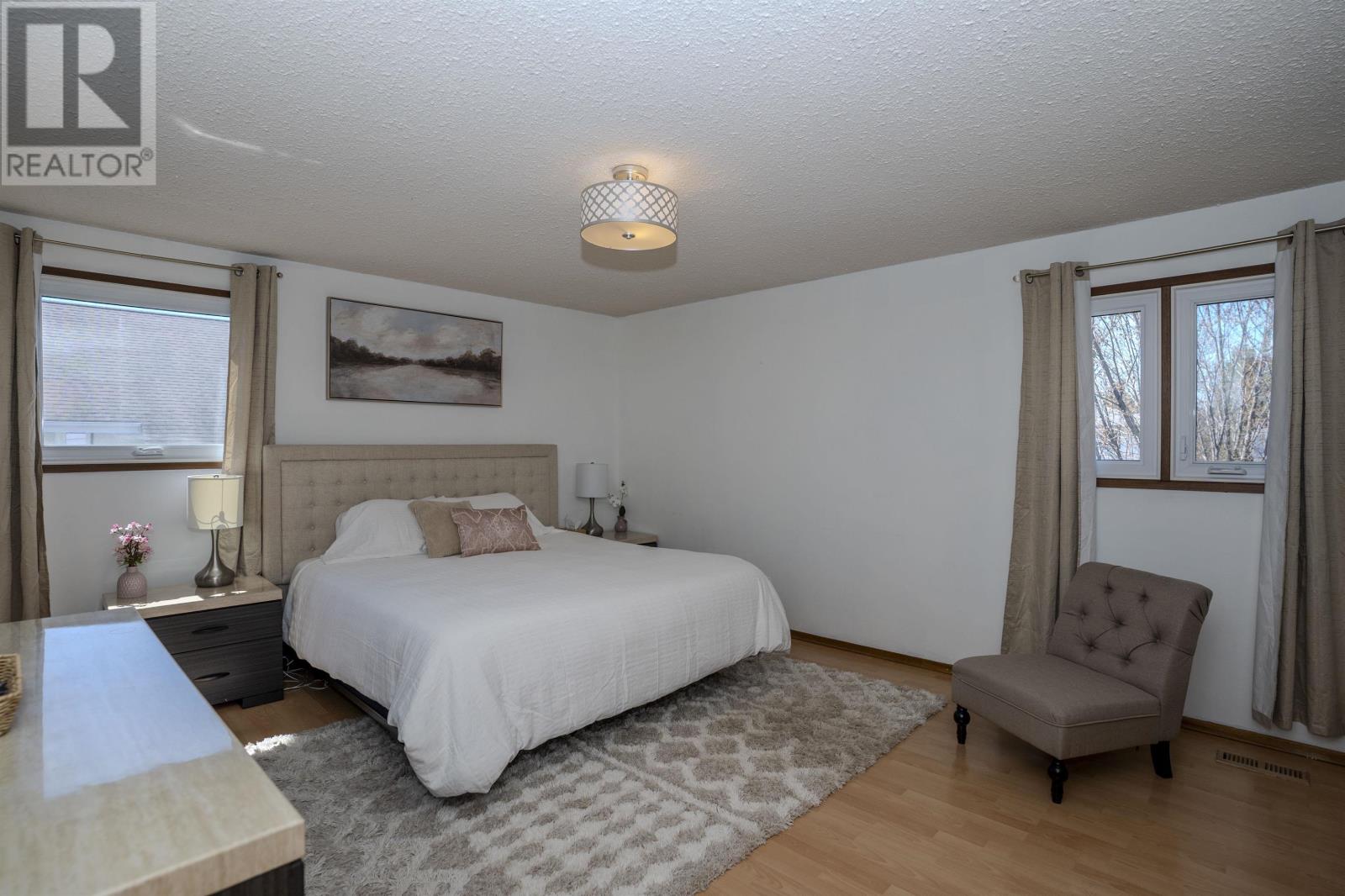 415 Chelsea Cres, Thunder Bay, Ontario  P7B 5P8 - Photo 24 - TB2601219