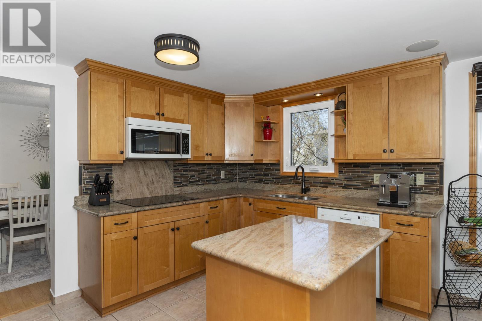 415 Chelsea Cres, Thunder Bay, Ontario  P7B 5P8 - Photo 11 - TB2601219