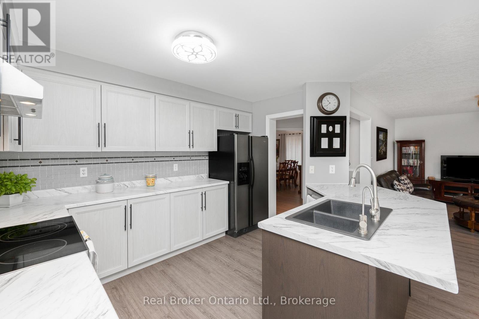 176 Osborn Avenue, Brantford, Ontario  N3T 6S7 - Photo 20 - X13190308