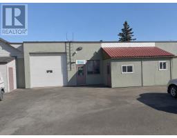 B 815 SIMPSON ST, THUNDER BAY, Ontario