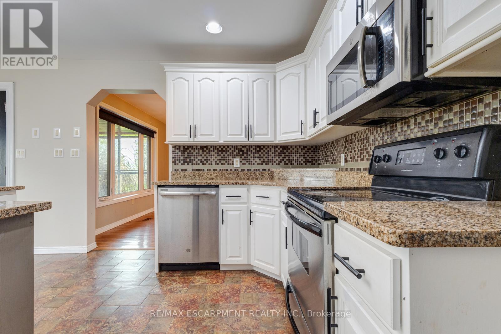 650 Sligo Road E, Wellington North, Ontario  N0G 2L0 - Photo 10 - X13187414