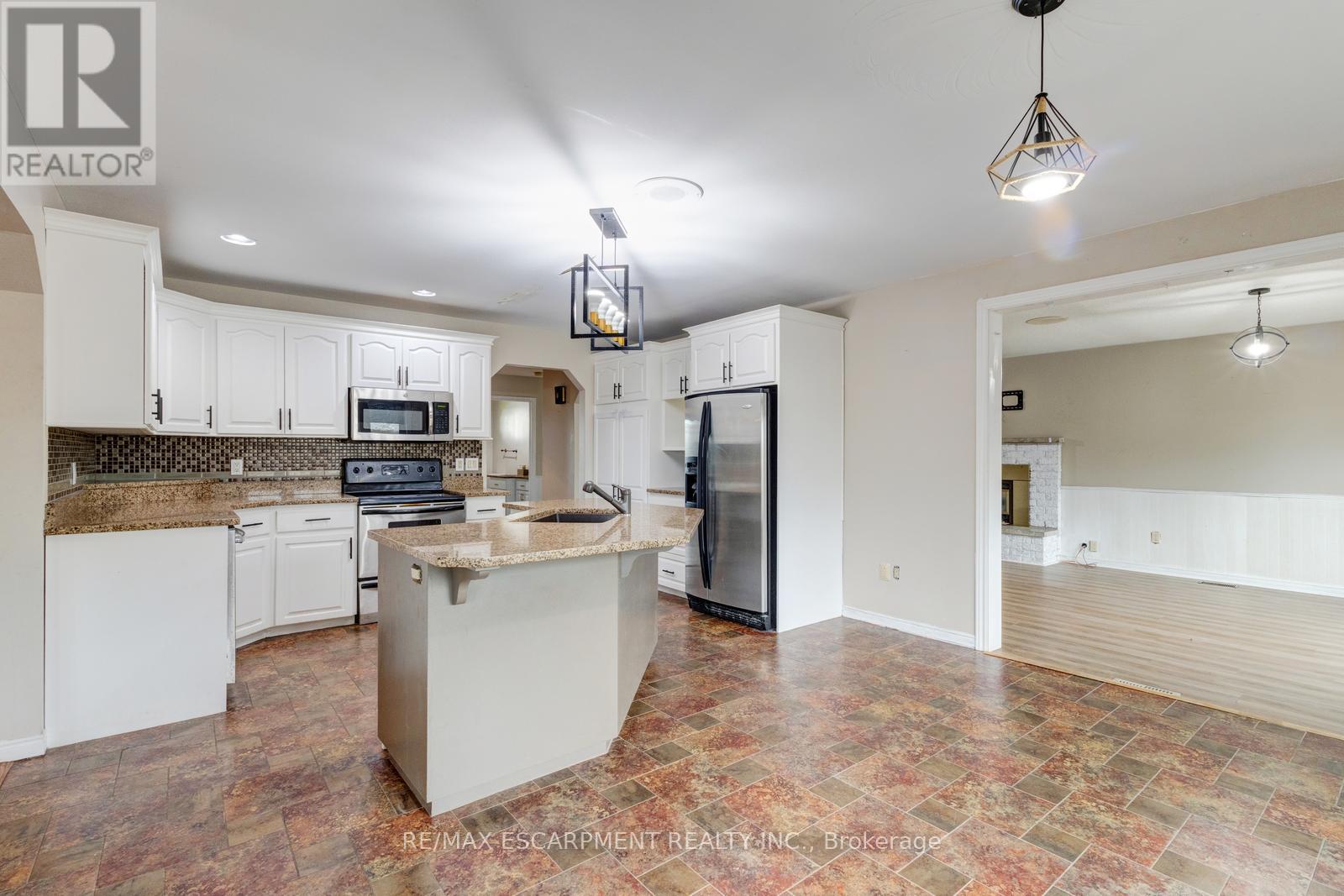 650 Sligo Road E, Wellington North, Ontario  N0G 2L0 - Photo 13 - X13187414