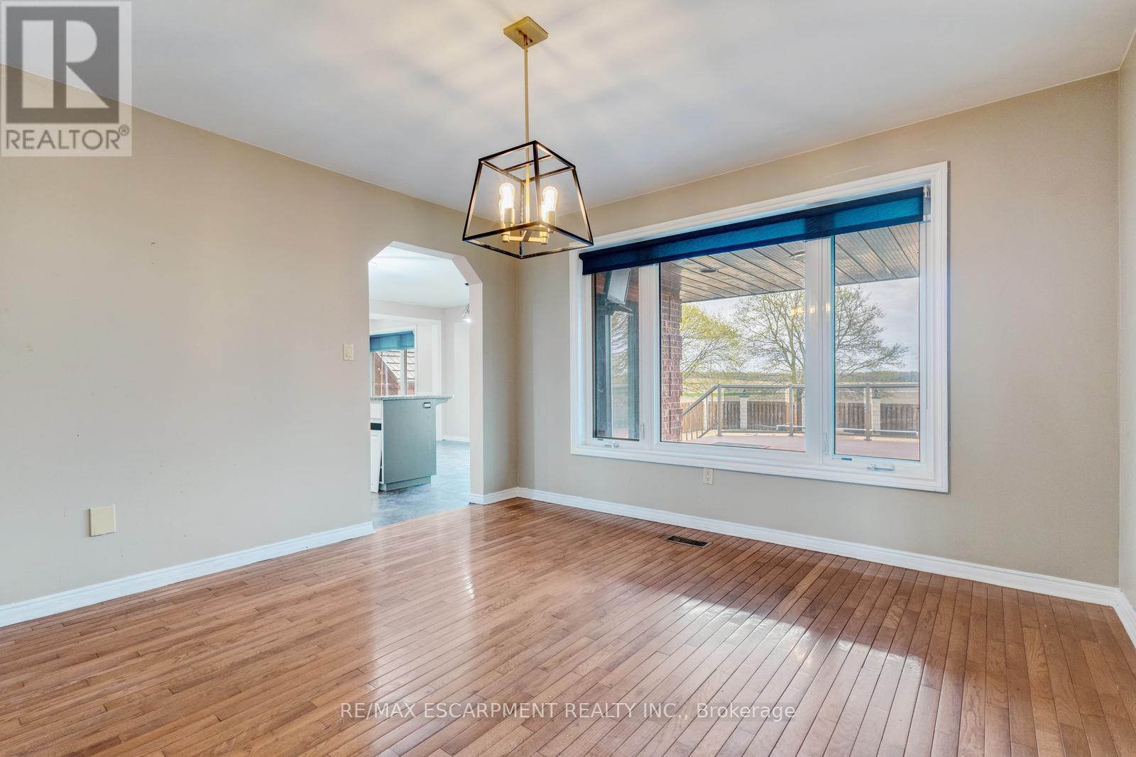 650 Sligo Road E, Wellington North, Ontario  N0G 2L0 - Photo 8 - X13187414