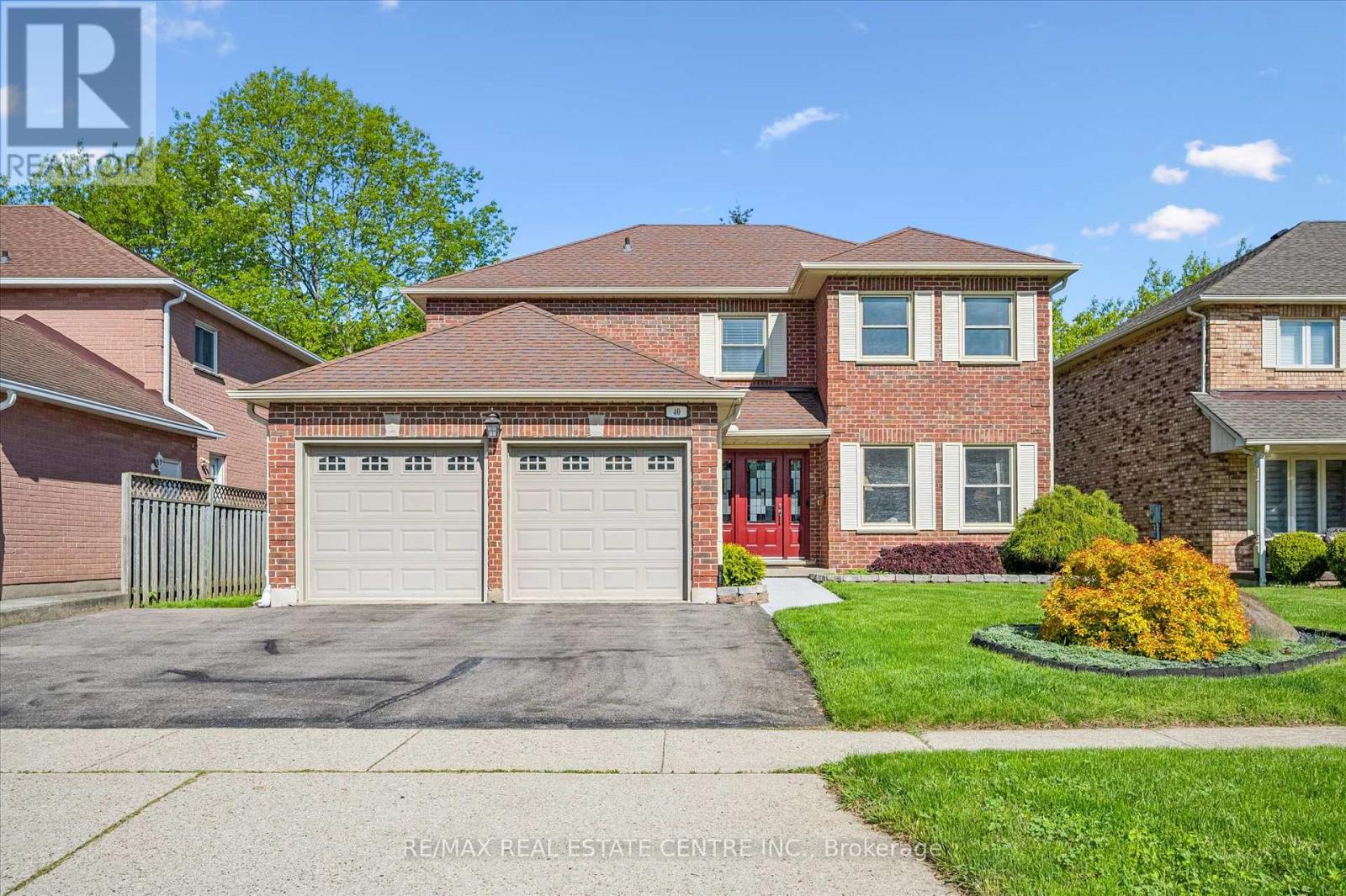 40 BEASLEY CRESCENT, Waterloo, Ontario