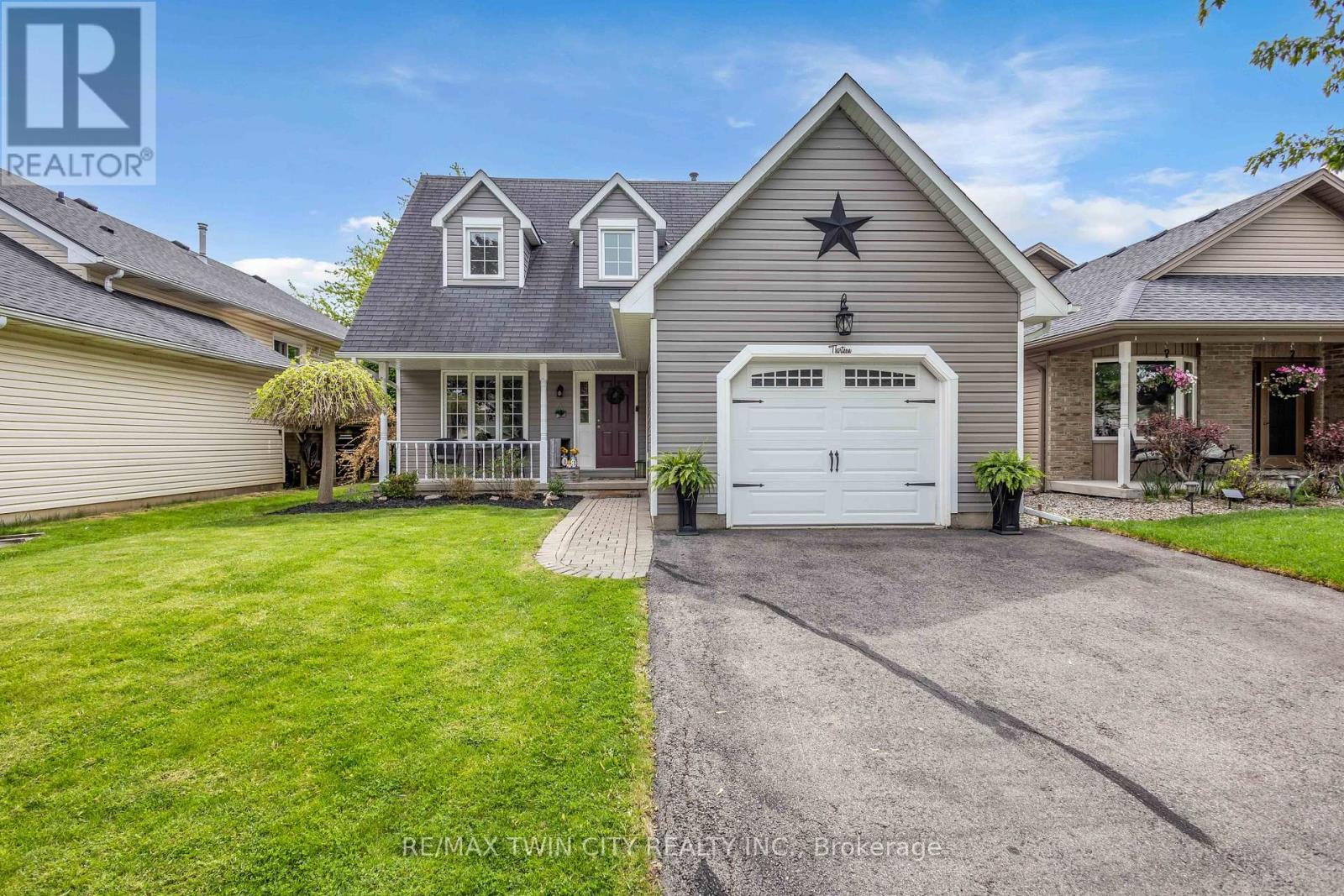 13 Morgan Drive, Haldimand, Ontario  N3W 1H6 - Photo 1 - X13188042
