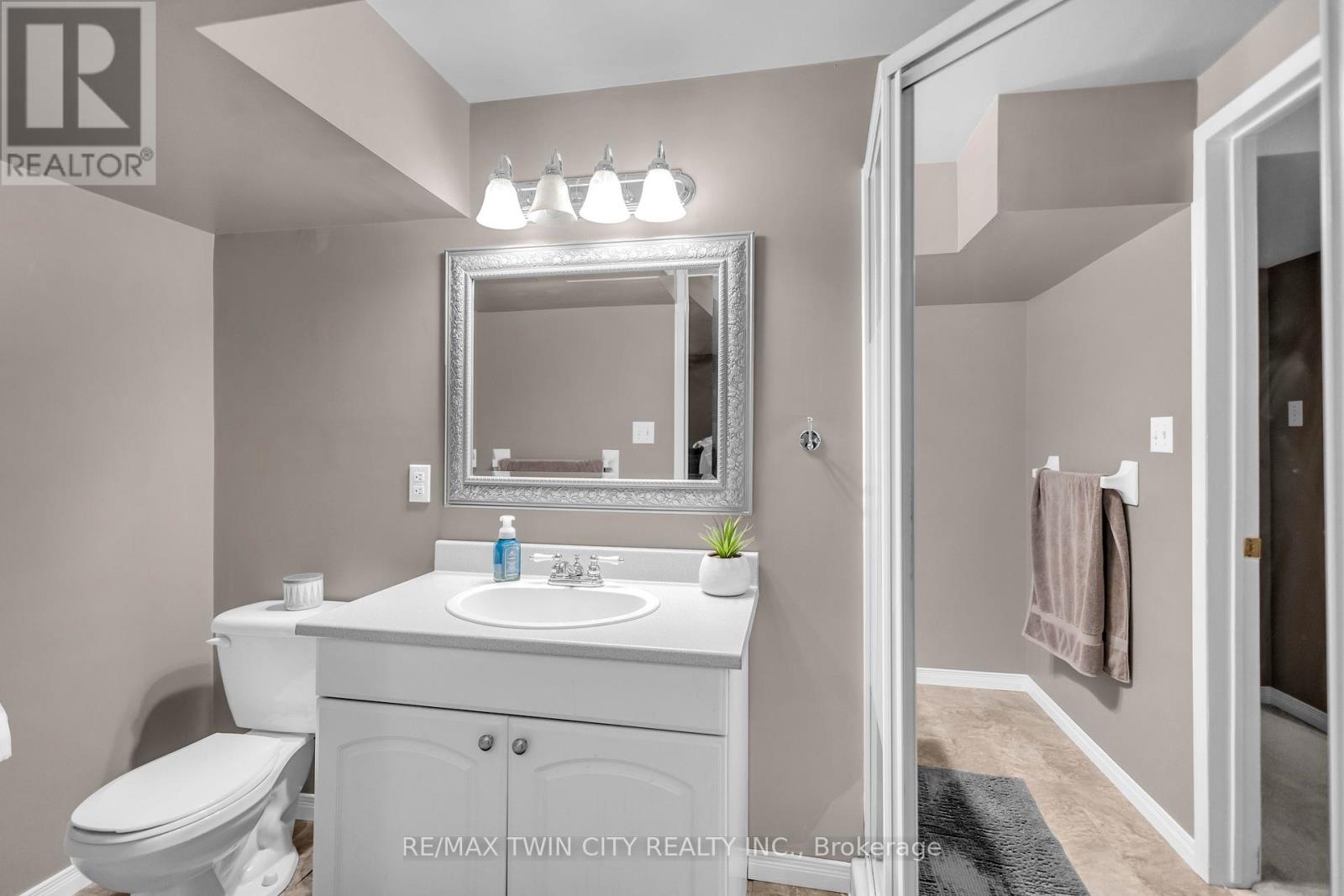 13 Morgan Drive, Haldimand, Ontario  N3W 1H6 - Photo 30 - X13188042