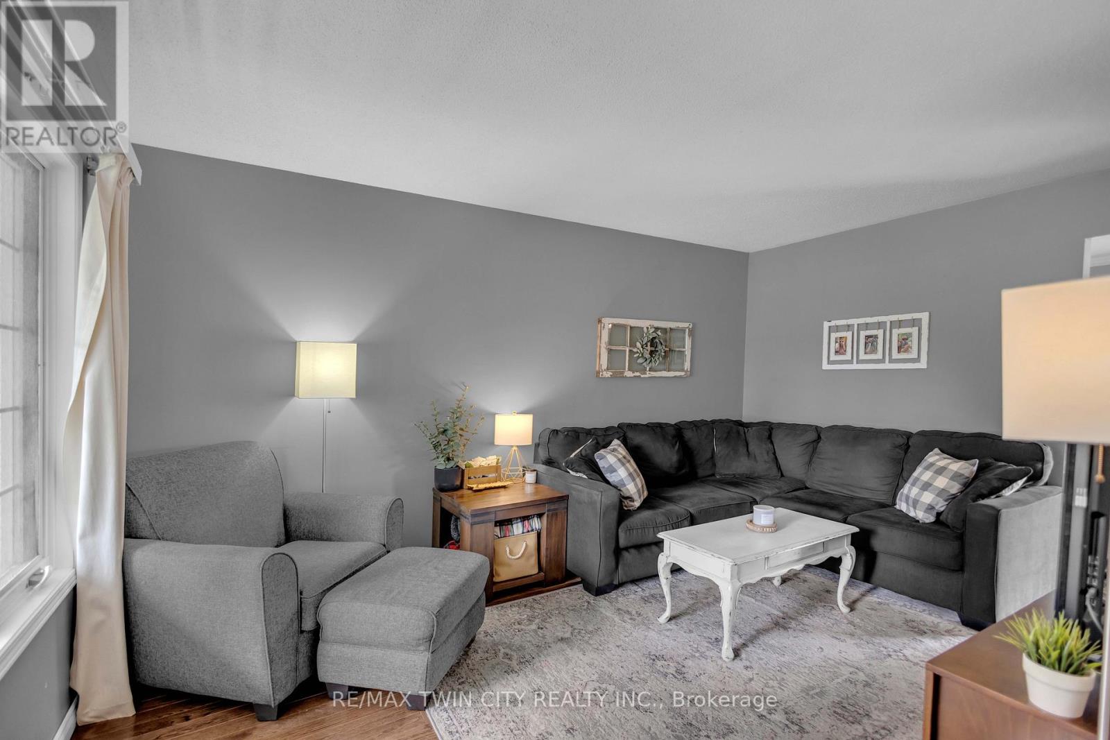13 Morgan Drive, Haldimand, Ontario  N3W 1H6 - Photo 4 - X13188042