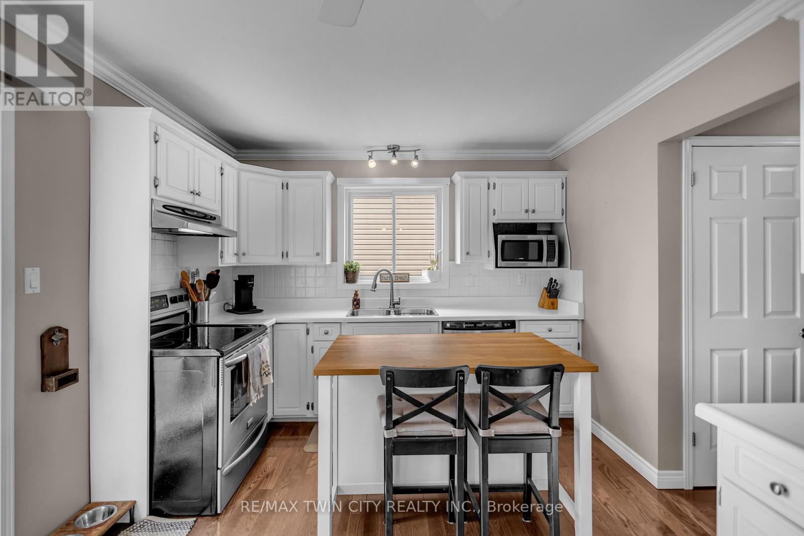 13 Morgan Drive, Haldimand, Ontario  N3W 1H6 - Photo 9 - X13188042