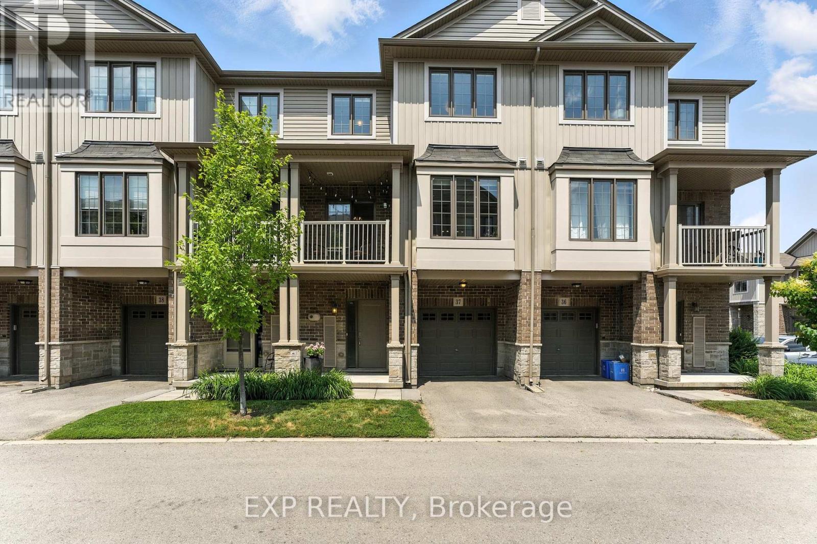 UNIT 37 - 377 GLANCASTER ROAD, Hamilton, Ontario