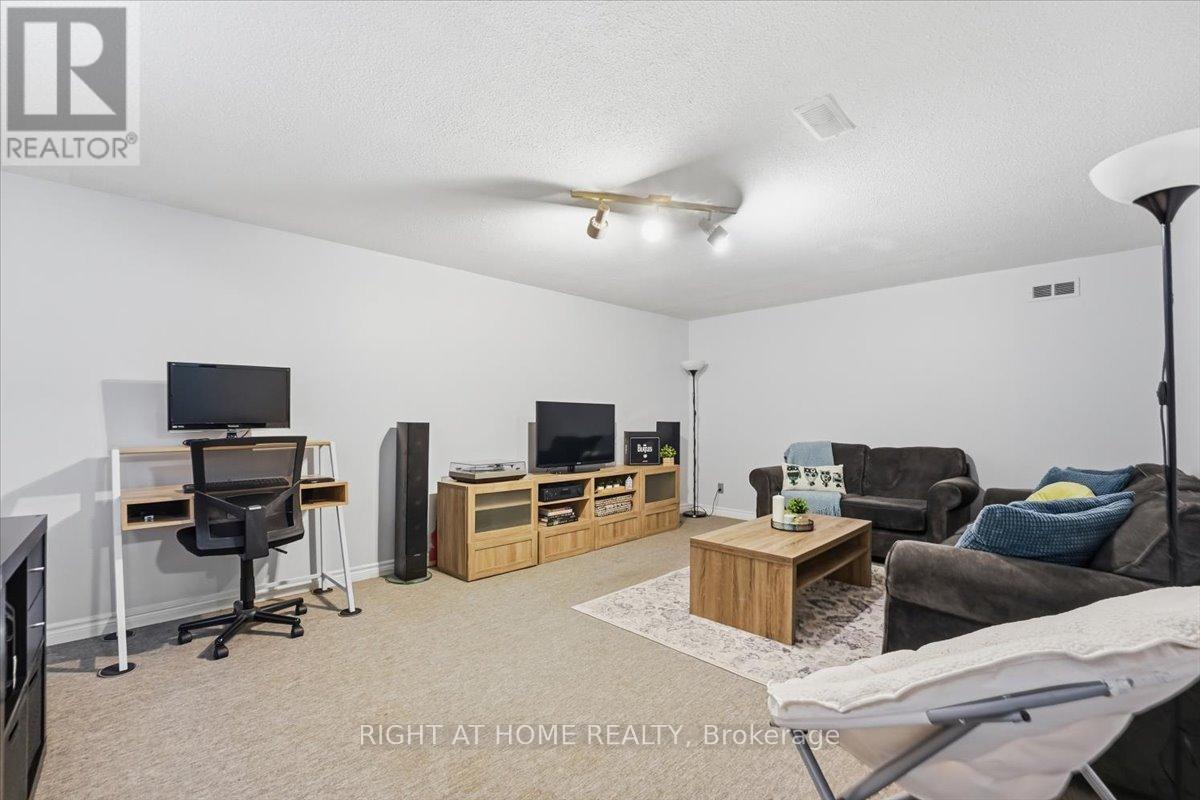 6 Willcher Drive, St. Catharines, Ontario  L2M 7C8 - Photo 23 - X13189406