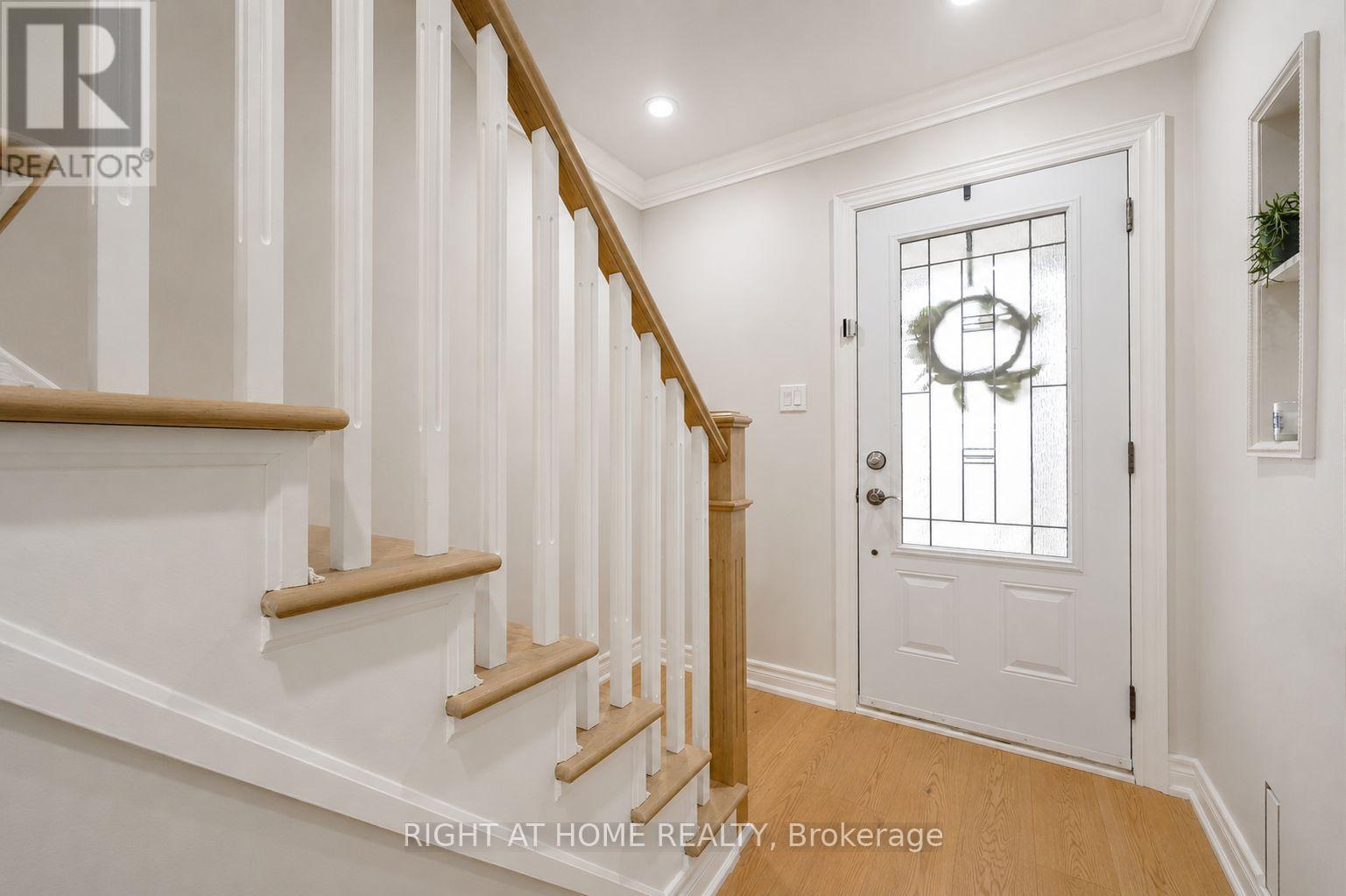 3305 Burdock Place, Mississauga, Ontario  L5A 4B7 - Photo 10 - W13094156