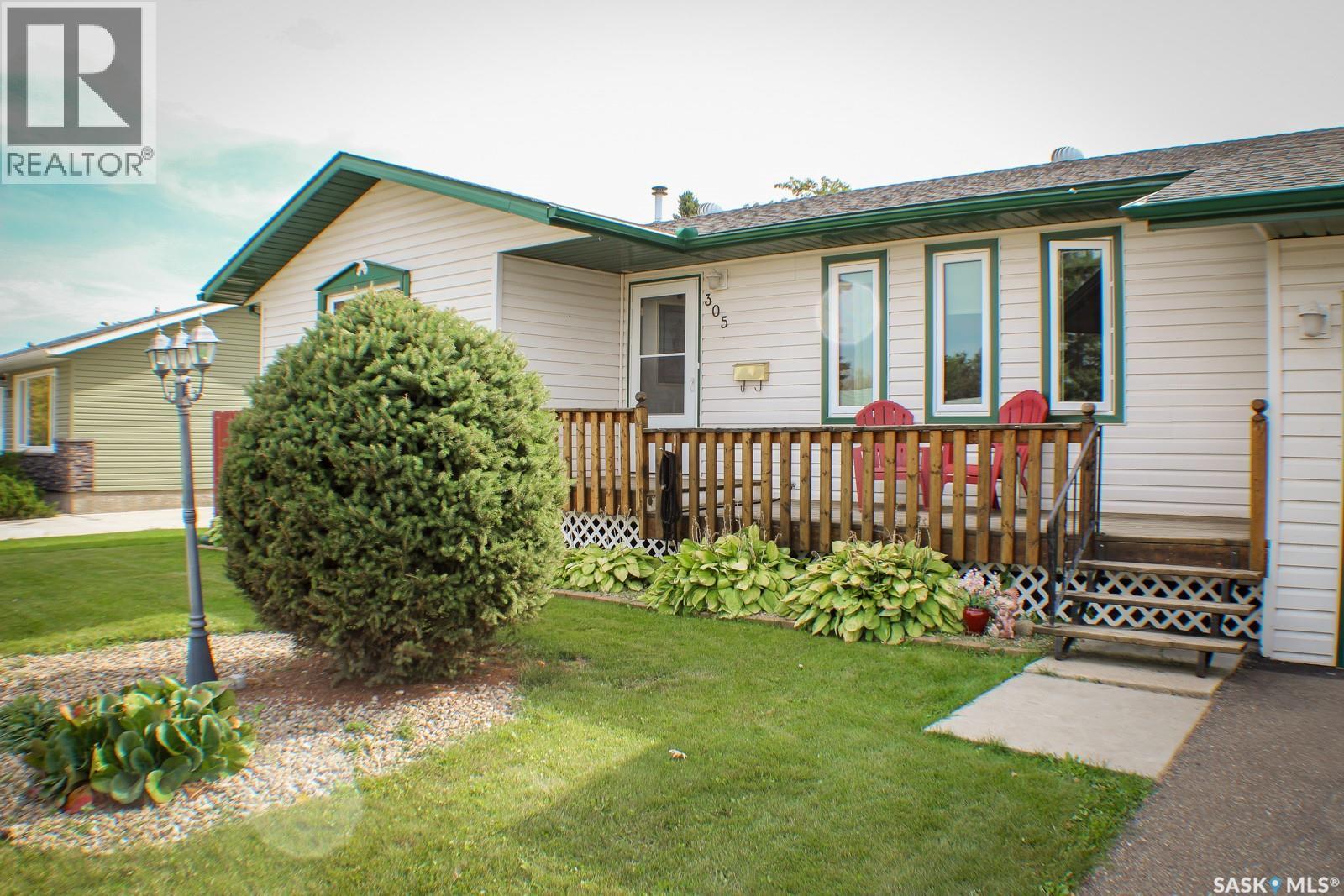 305 Churchill Drive, Melfort, Saskatchewan  S0E 1A0 - Photo 4 - SK032812