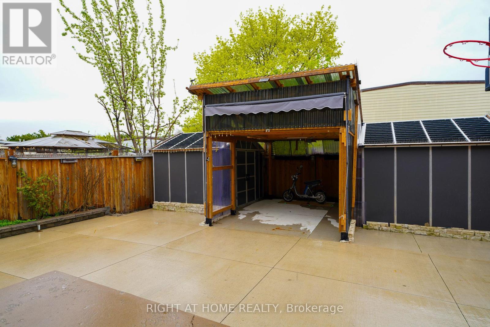 3305 Burdock Place, Mississauga, Ontario  L5A 4B7 - Photo 35 - W13094156