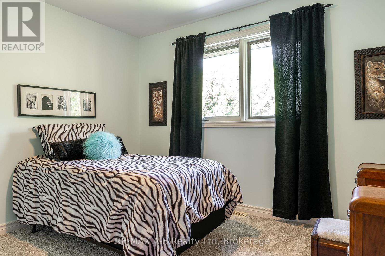 23 Hampton Court, Brant (South Dumfries), Ontario  N0E 1N0 - Photo 23 - X13190164