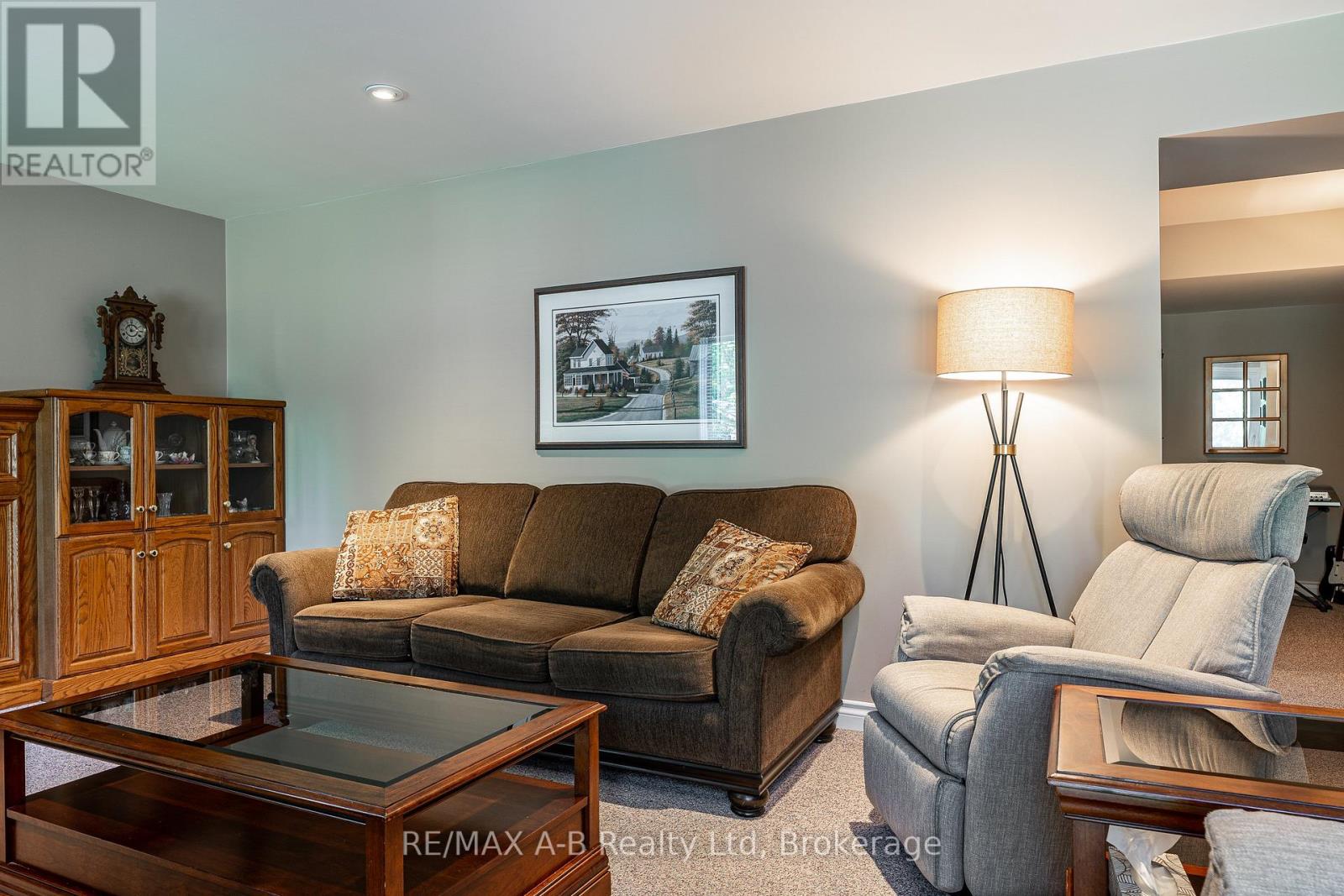 23 Hampton Court, Brant (South Dumfries), Ontario  N0E 1N0 - Photo 27 - X13190164