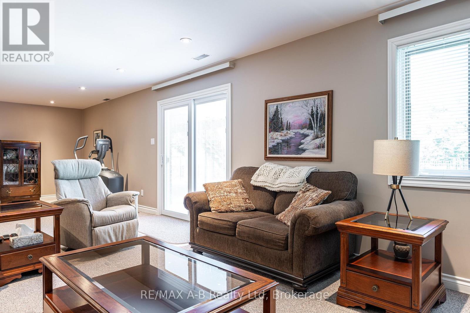 23 Hampton Court, Brant (South Dumfries), Ontario  N0E 1N0 - Photo 28 - X13190164