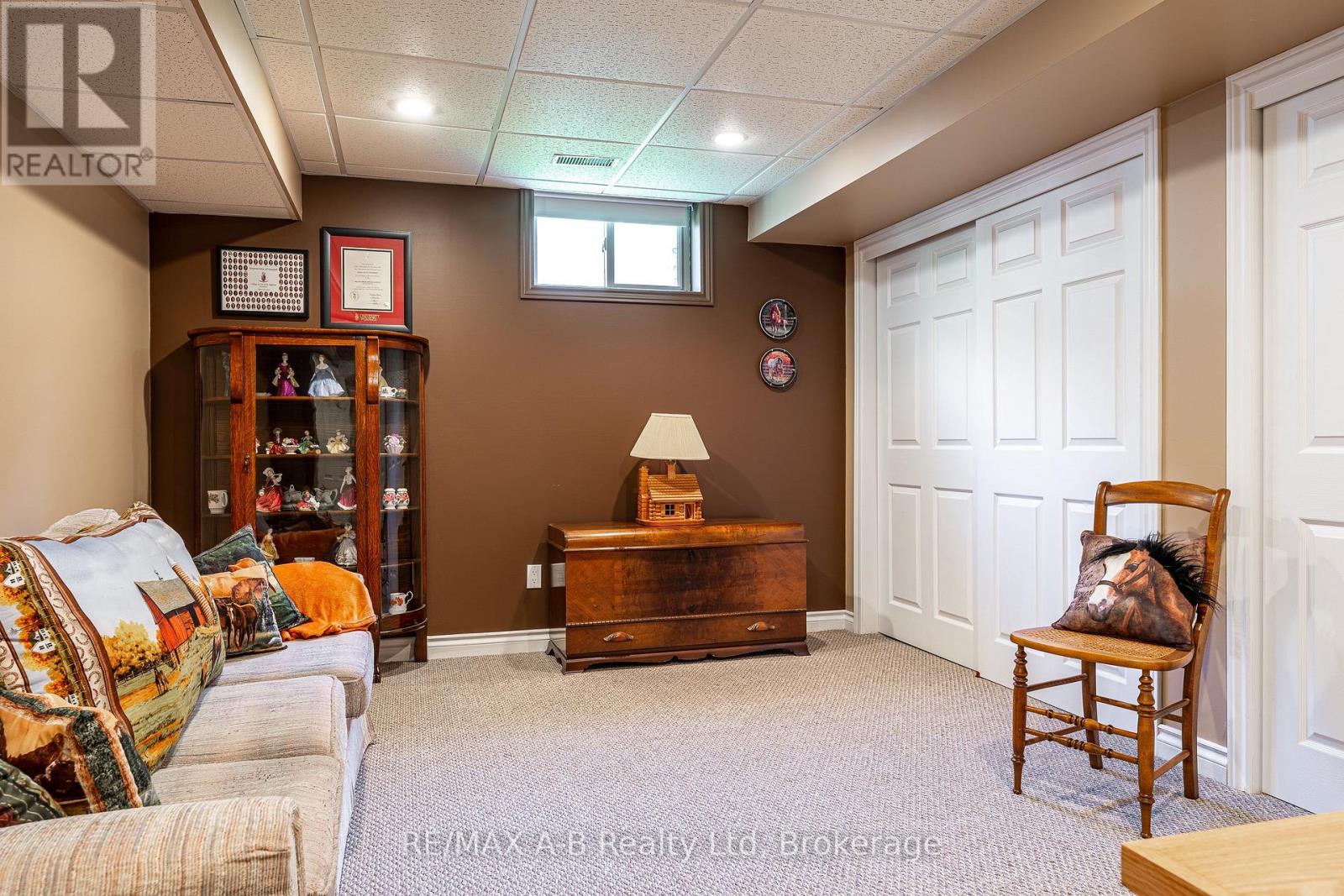 23 Hampton Court, Brant (South Dumfries), Ontario  N0E 1N0 - Photo 29 - X13190164