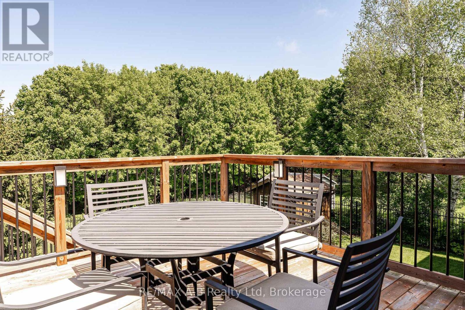 23 Hampton Court, Brant (South Dumfries), Ontario  N0E 1N0 - Photo 35 - X13190164