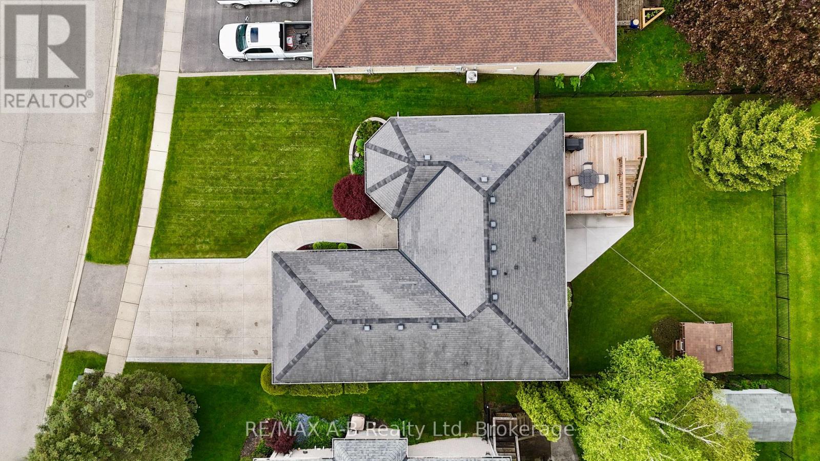 23 Hampton Court, Brant (South Dumfries), Ontario  N0E 1N0 - Photo 41 - X13190164