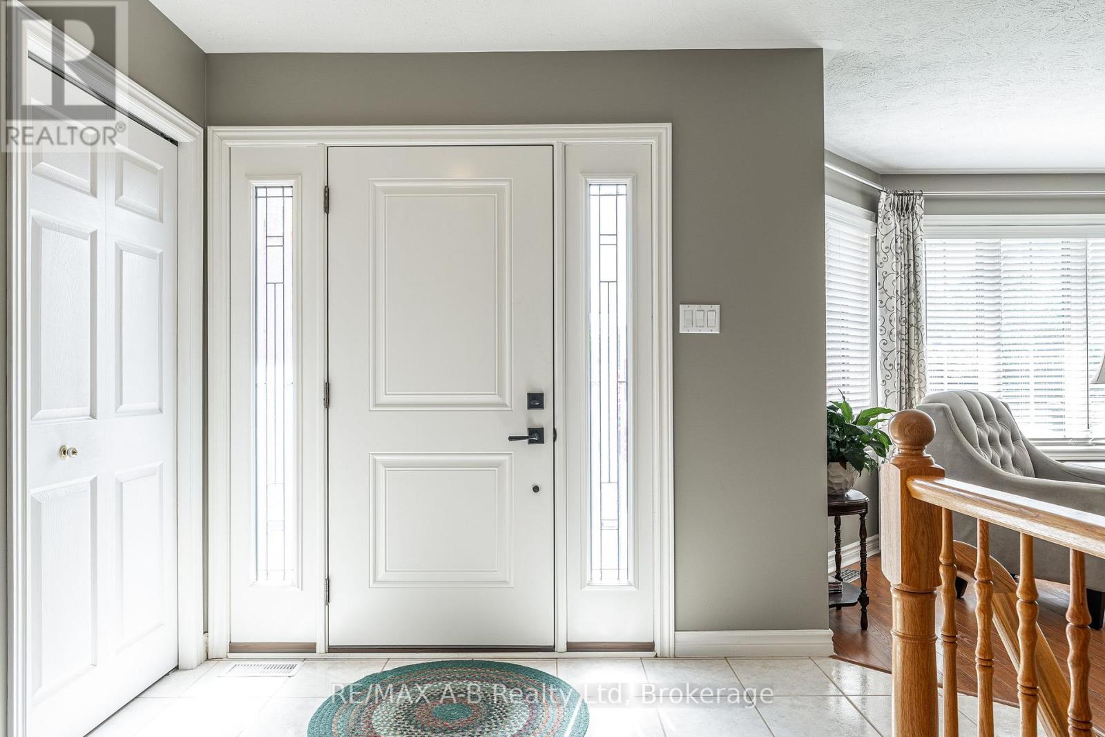 23 Hampton Court, Brant (South Dumfries), Ontario  N0E 1N0 - Photo 6 - X13190164