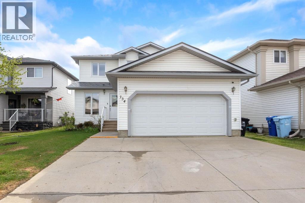 134 Cottonwood Creek Way, Fort Mcmurray, Alberta  T9K 2T9 - Photo 1 - A2305871