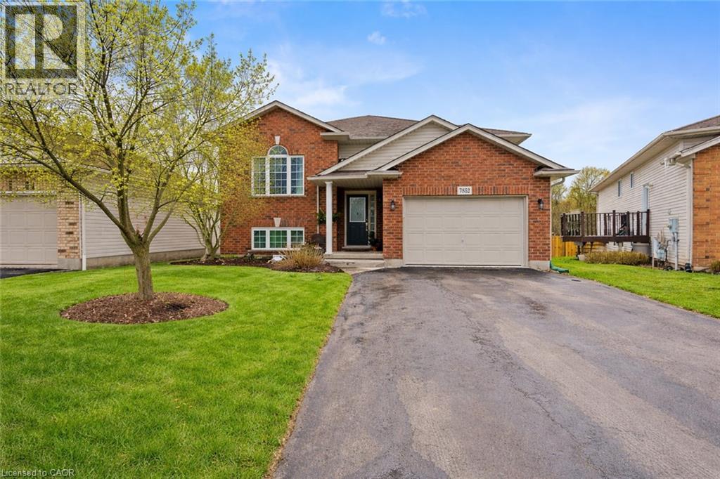 7852 CHARNWOOD Avenue, Niagara Falls, Ontario