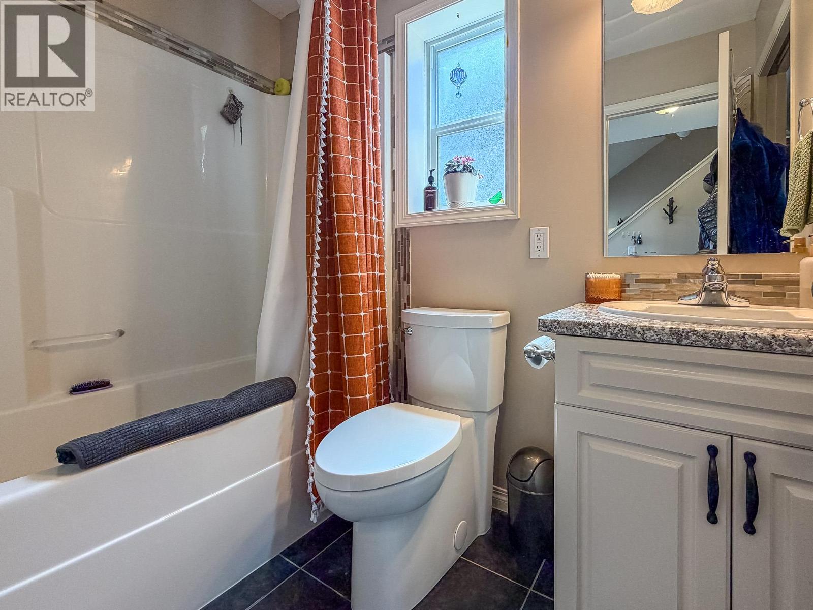 1417 21st Street S, Cranbrook, British Columbia V1C 0A9 - Photo 9 - 10388549