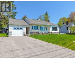 1052 COPELAND STREET, North Bay, Ontario