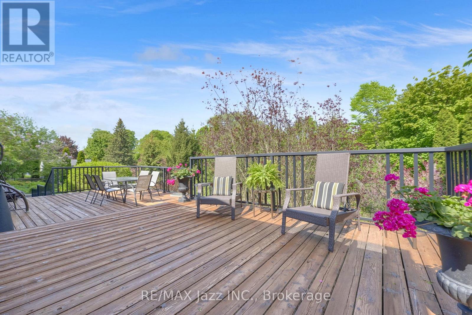 961 Swiss Heights, Oshawa, Ontario  L1K 2A7 - Photo 44 - E13184940
