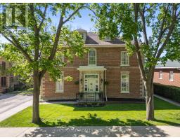 69 BOND STREET W, Kawartha Lakes, Ontario