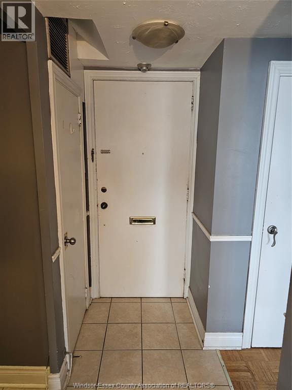 111 Riverside Drive East Unit# 1515, Windsor, Ontario N9A 2S6 - Photo 3 - 26012298