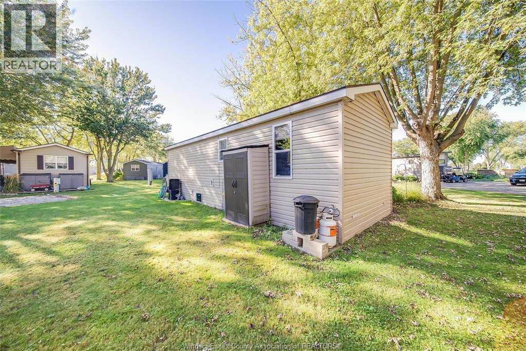 981 County Rd 2 Unit# 535, Lakeshore, Ontario N8L 1B4 - Photo 29 - 26012215