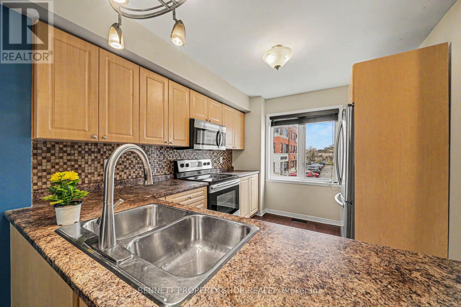 237 Kennevale Drive, Ottawa, Ontario  K2J 0C3 - Photo 6 - X13127186