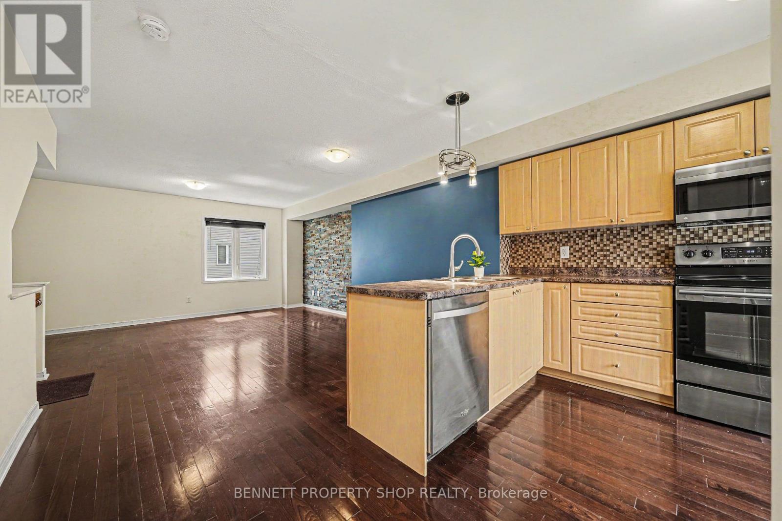 237 Kennevale Drive, Ottawa, Ontario  K2J 0C3 - Photo 5 - X13127186