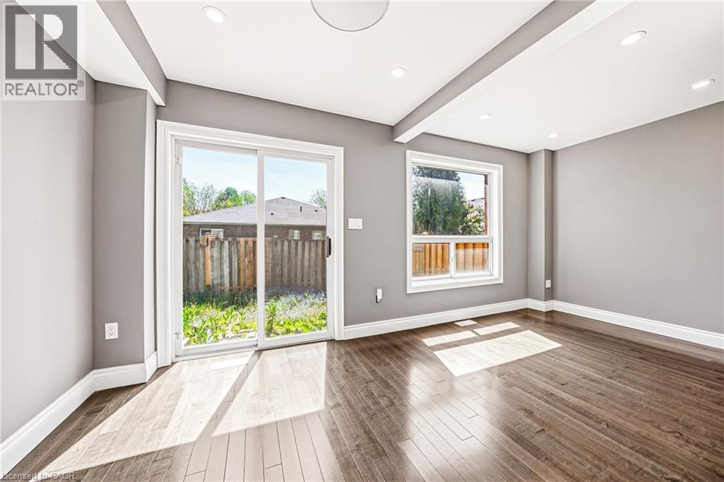 1000 Upper Paradise Road Unit# 16, Hamilton, Ontario  L9B 2S7 - Photo 10 - 40833990