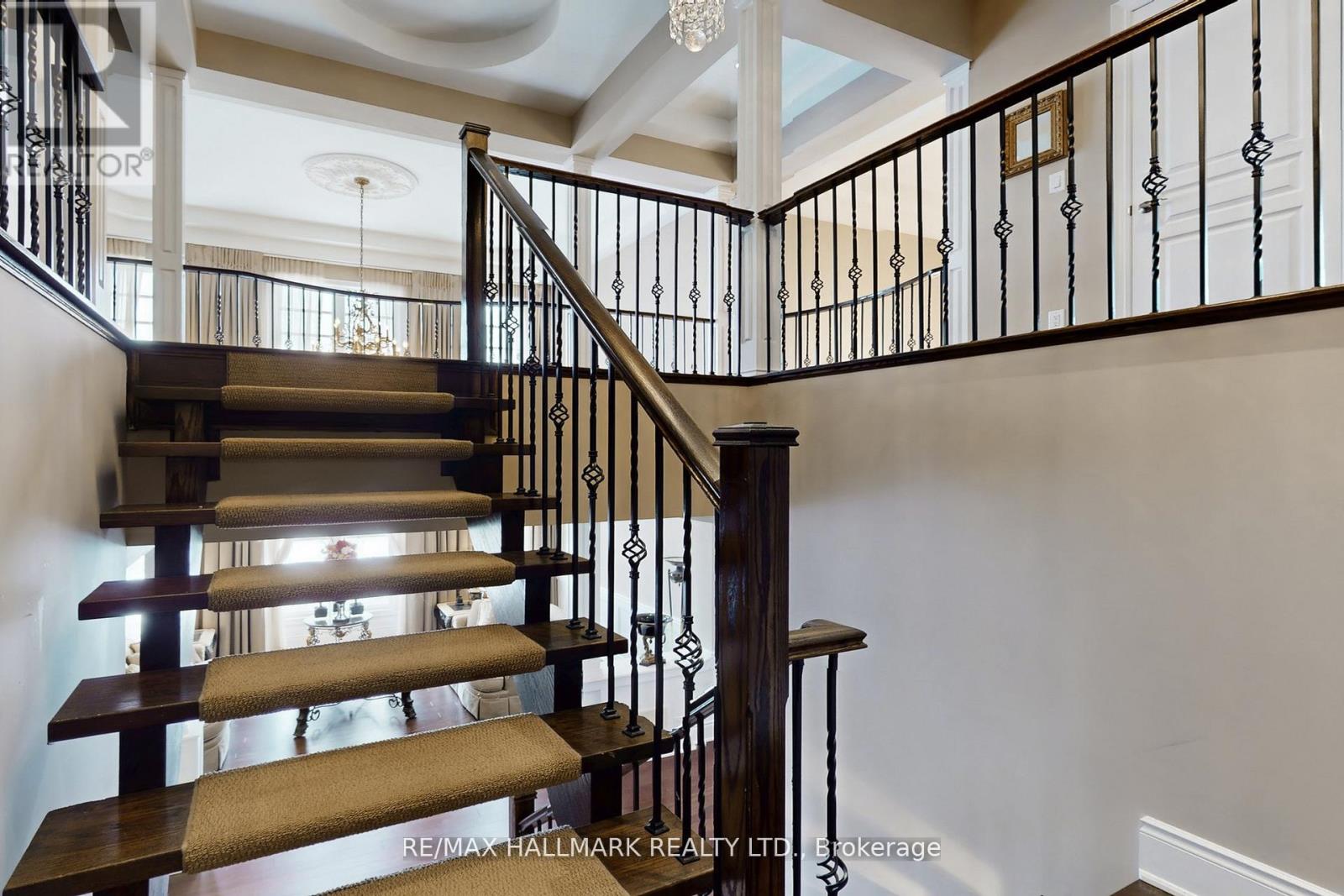 123 Carisbrooke Circle, Aurora, Ontario  L4G 0K4 - Photo 28 - N13172328