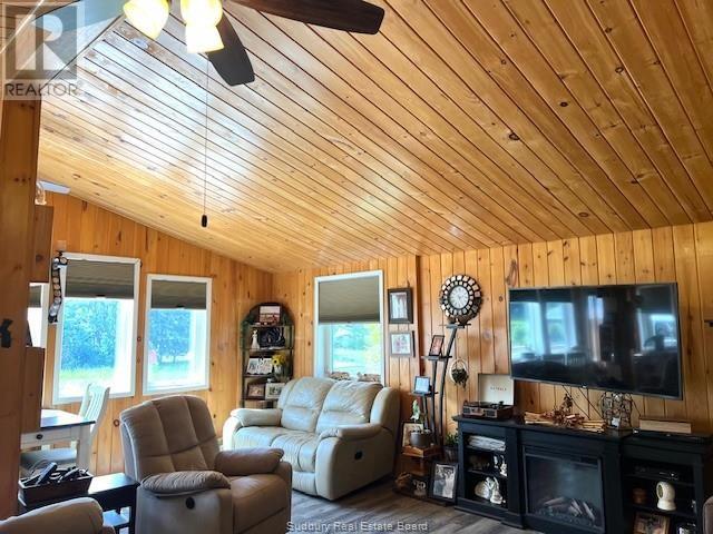 270 Clouthier Road, St. Charles, Ontario  P0M 2W0 - Photo 11 - 2128106