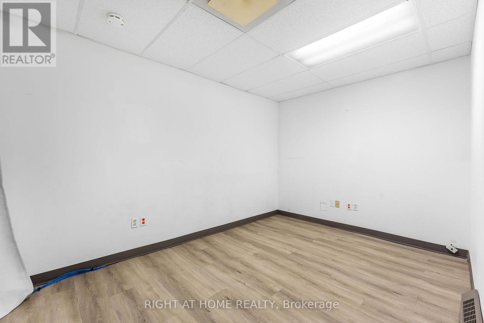 4872 Victoria Avenue, Niagara Falls, Ontario  L2E 4C5 - Photo 17 - X13183348