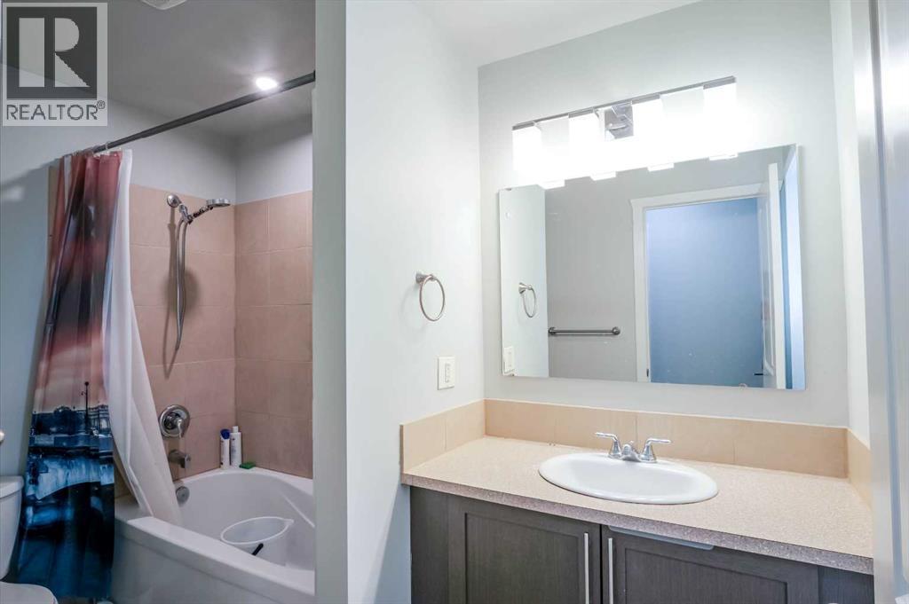 52 Templeby Way Ne, Calgary, Alberta  T1Y 5N8 - Photo 15 - A2294767