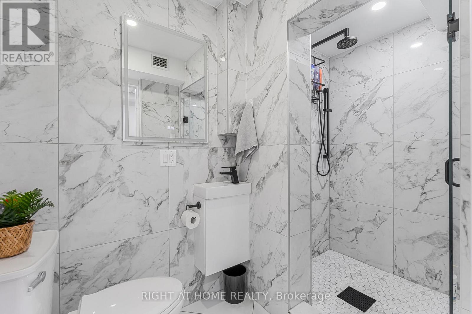 4872 Victoria Avenue, Niagara Falls, Ontario  L2E 4C5 - Photo 14 - X13183348