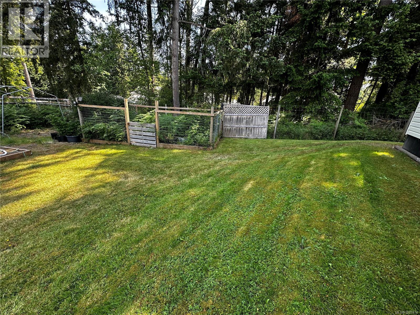 1864 Bates Rd, Courtenay, British Columbia  V9J 1X4 - Photo 17 - 1037474