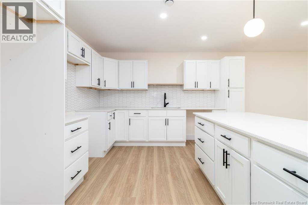 378 Woodstock Road Unit# B, Fredericton, New Brunswick  E3B 2H7 - Photo 17 - NB140352
