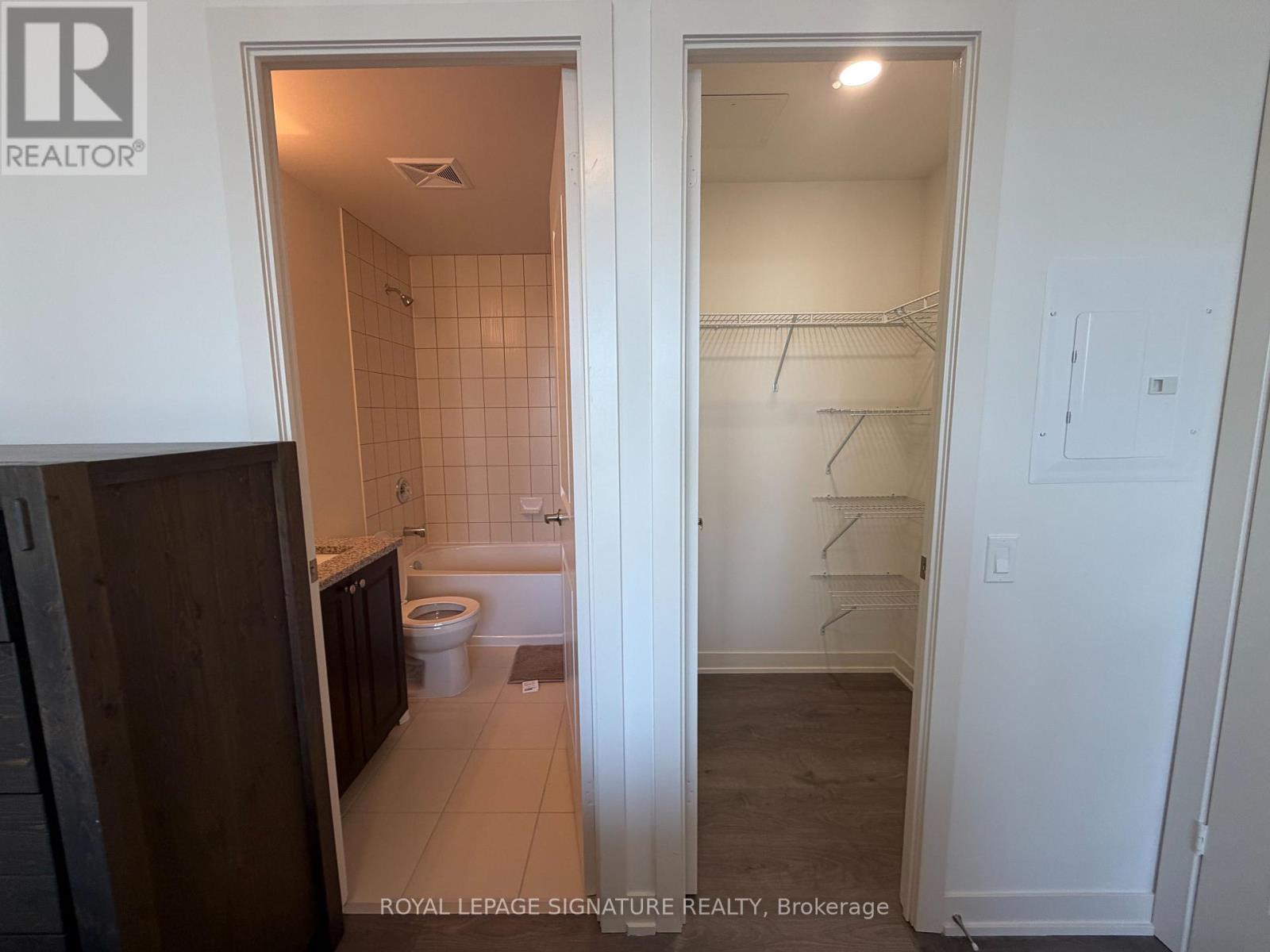 2506 - 4955 Yonge Street, Toronto, Ontario  M2N 0L8 - Photo 12 - C13189750