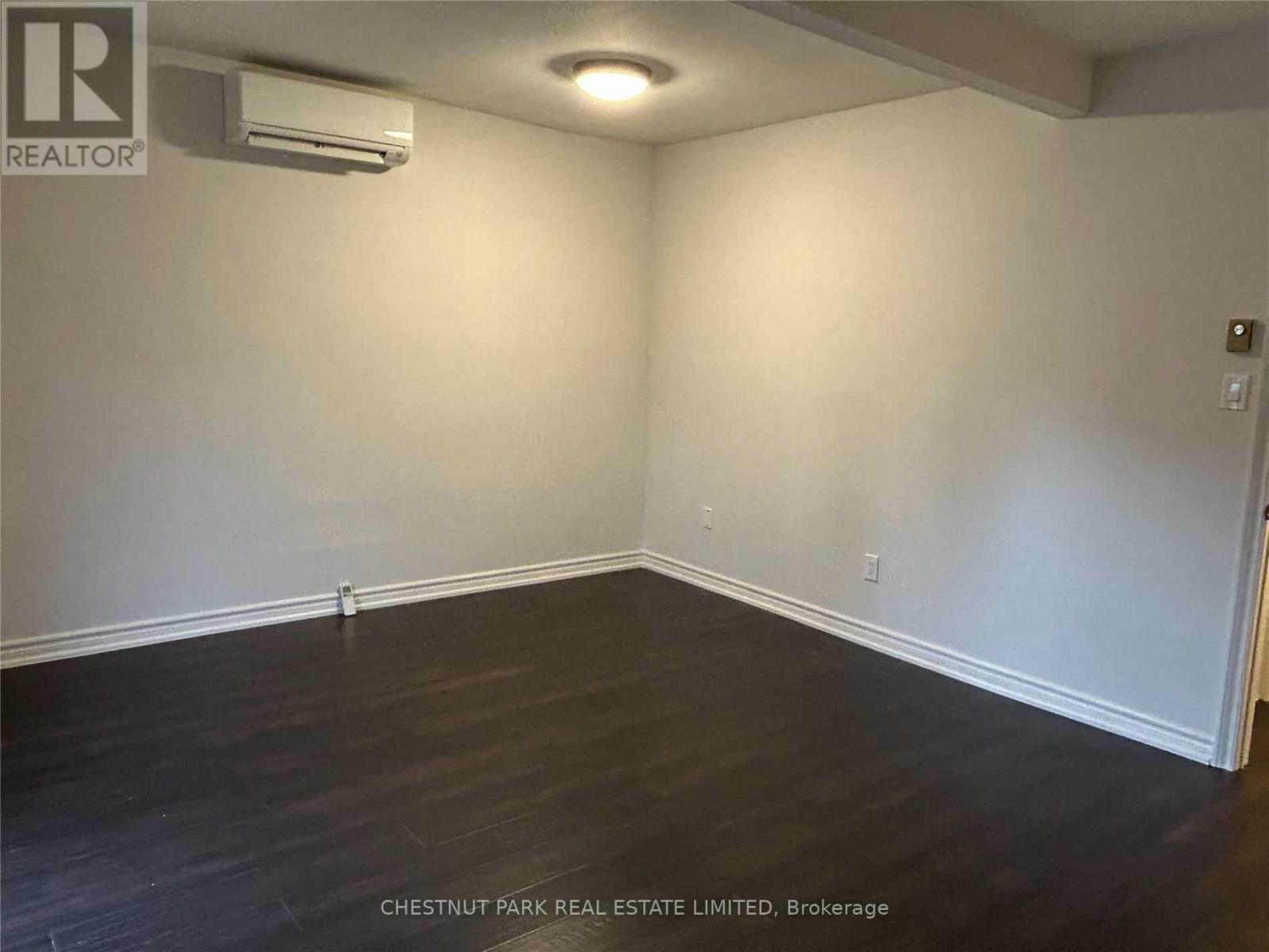 2nd Flr - 179 Avenue Road, Toronto, Ontario  M5R 2J2 - Photo 13 - C13189830