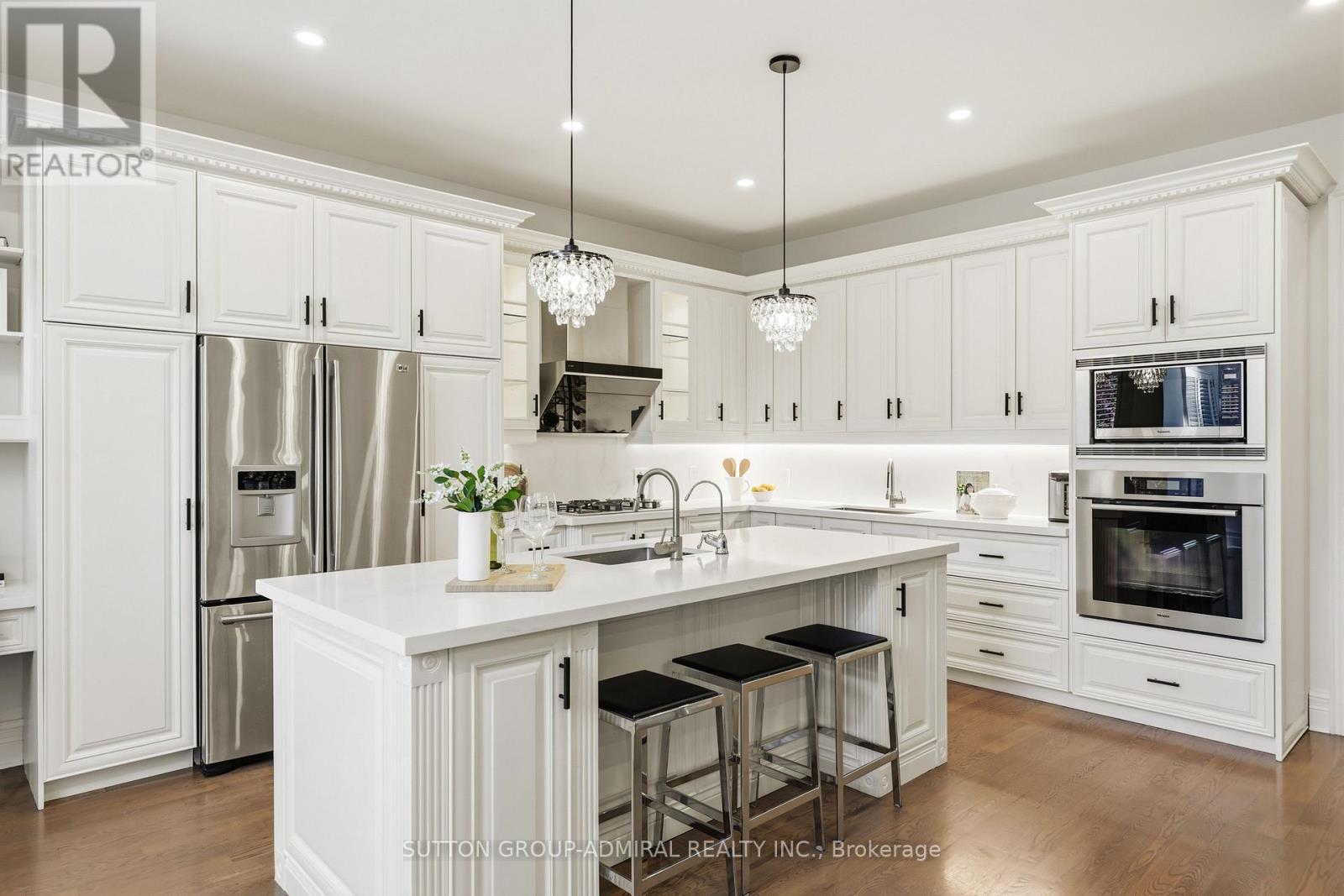 568 Fairlawn Avenue, Toronto, Ontario  M5M 1V6 - Photo 17 - C13189924
