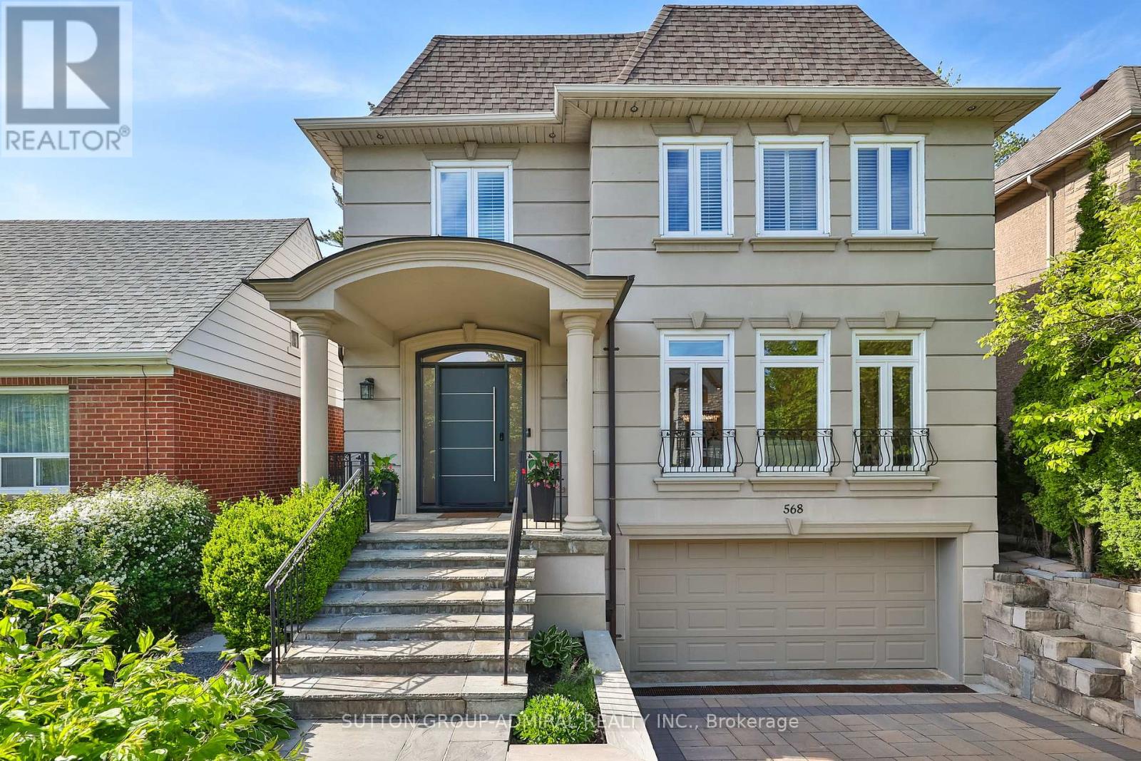 568 Fairlawn Avenue, Toronto, Ontario  M5M 1V6 - Photo 2 - C13189924