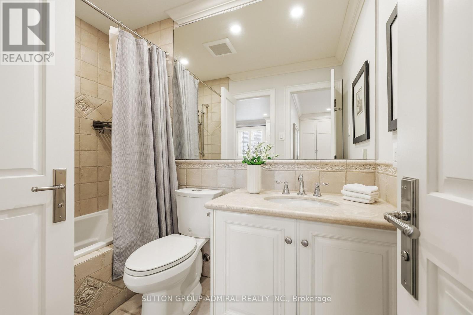 568 Fairlawn Avenue, Toronto, Ontario  M5M 1V6 - Photo 35 - C13189924